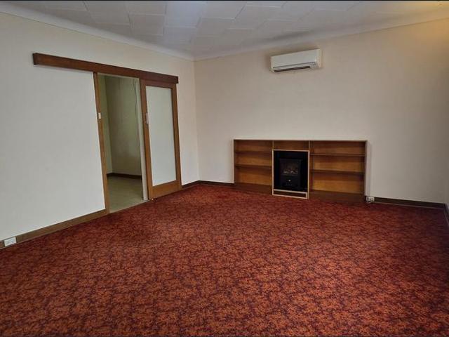 House for rent in Calista, Western Australia