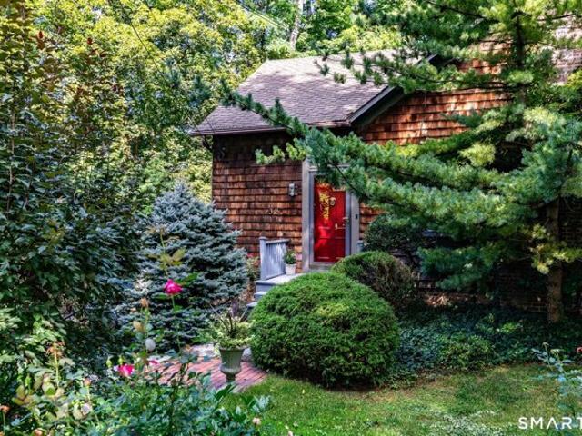 House for sale in Sharon, Northwest Hills Planning Region