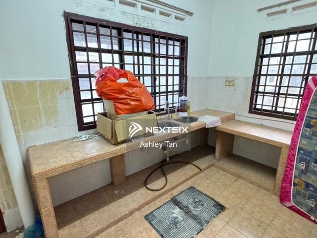 Residential House for sale in Country Heights Damansara, Kuala Lumpur