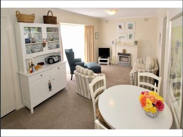 Townhouse for rent in Horseshoe Creek, South Australia