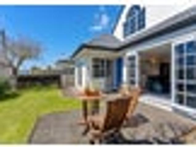 House for sale in Red Beach Estate, Hibiscus and Bays