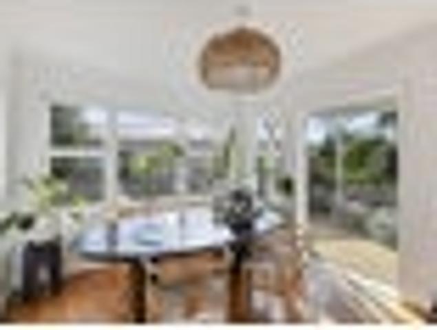 House for sale in Frankleigh Park