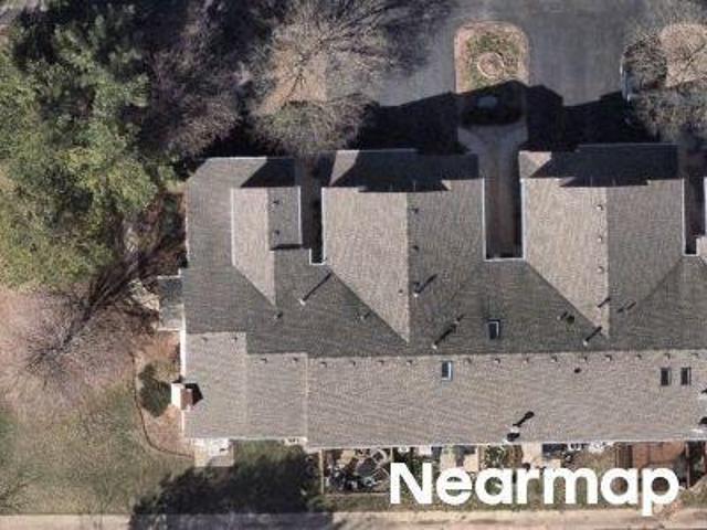 Townhouse for sale in Joliet, Illinois