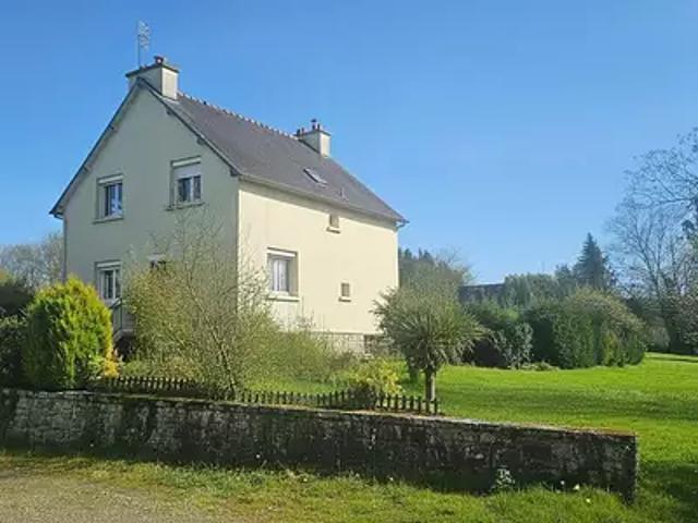 Maison vente à Guingamp, Bretagne