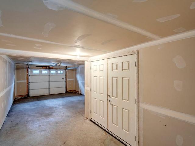 House for rent in Wedgewood, Alberta