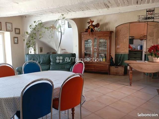 Maison vente à Arrondissement de Draguignan, Callas
