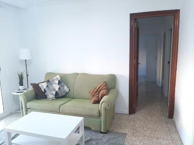 Apartamento en alquiler en Las Avenidas, Sevilla