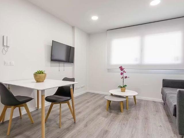 Apartamento en alquiler en La Alhóndiga, Getafe