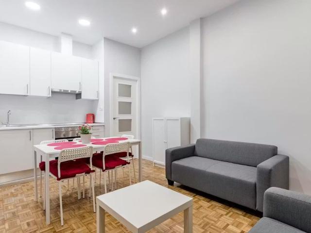 Apartamento en alquiler en Chamberí, Madrid