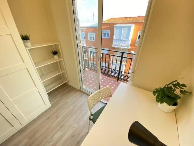 Casa en alquiler en San Blas - Canillejas, Madrid