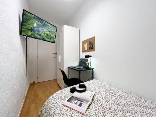 Apartamento en alquiler en Ciudad Lineal, Madrid