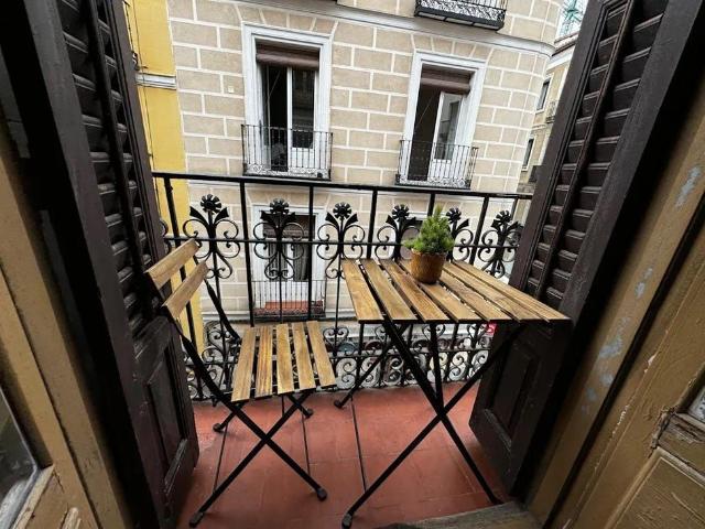 Casa en alquiler en Madrid, Cortes