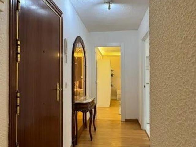 Apartamento en alquiler en Boadilla Del Monte, Viñas Viejas