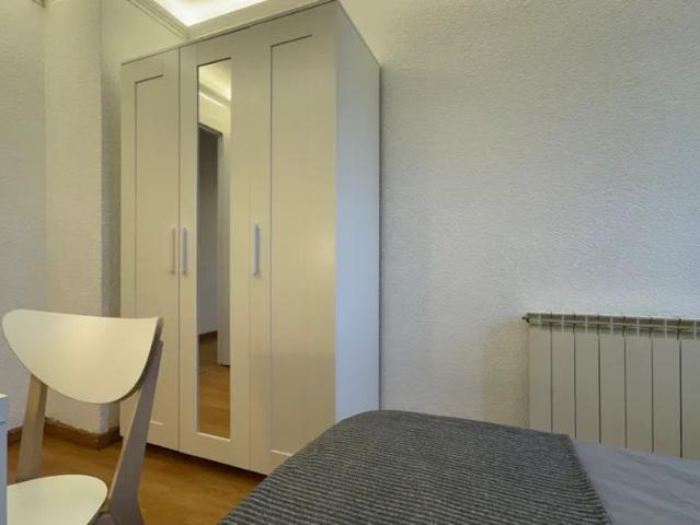 Apartamento en alquiler en Boadilla Del Monte, Viñas Viejas