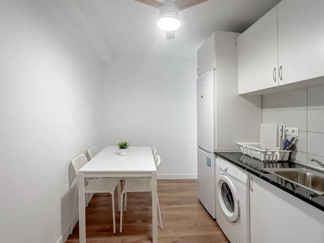 Casa en alquiler en Almendrales, Madrid