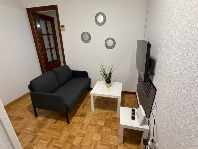Apartamento en alquiler en Coslada, Madrid