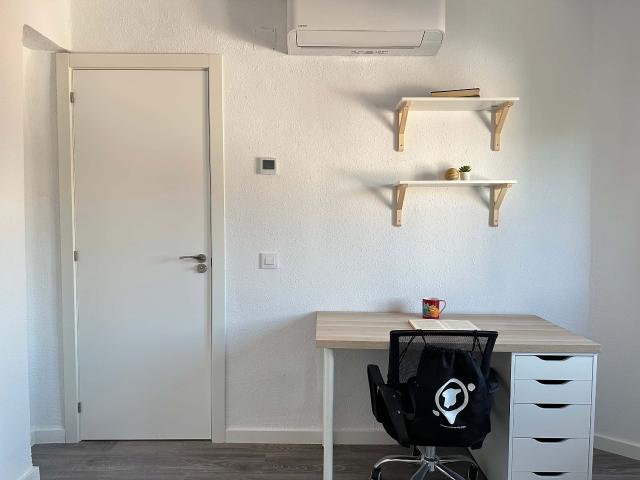 Apartamento en alquiler en Latina, Madrid