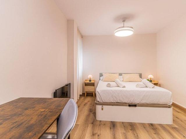 Apartamento en alquiler en Casco Histórico, Zaragoza