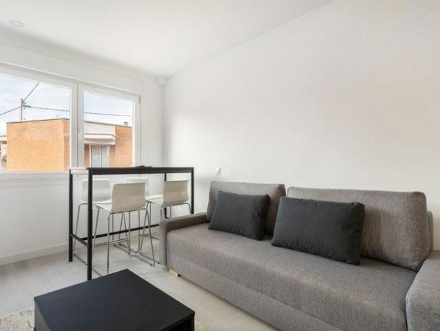 Estudio en alquiler en Puerta Bonita, Madrid