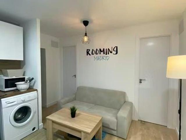 Casa en alquiler en Moratalaz, Madrid