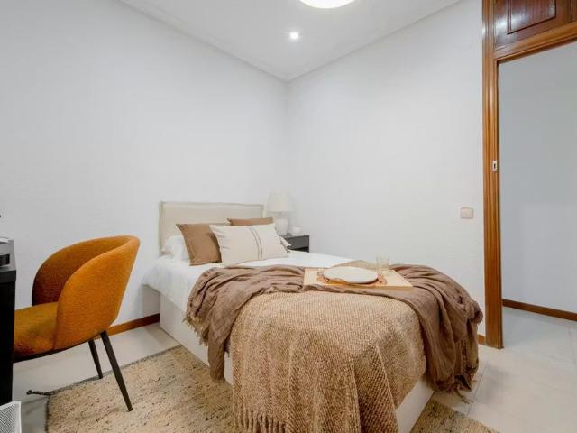 Apartamento en alquiler en Pacífico, Madrid