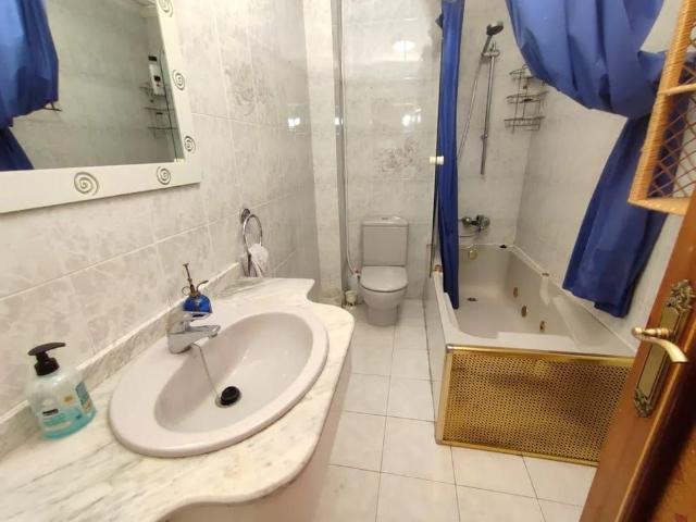 Casa en alquiler en Puente de Vallecas, Medina-sidonia