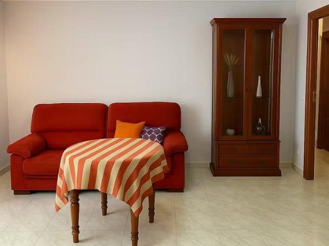 Apartamento en alquiler en San Pablo-Santa Justa, Sevilla