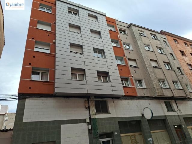 Piso en venta en El Llano, Gijón