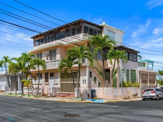 House for sale in San Juan