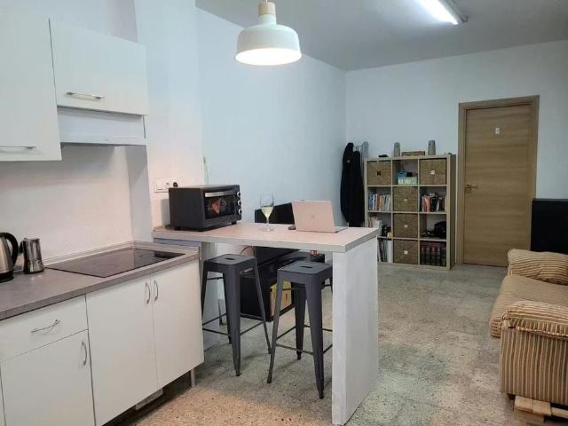Apartamento en alquiler en Cerro-Amate, Sevilla