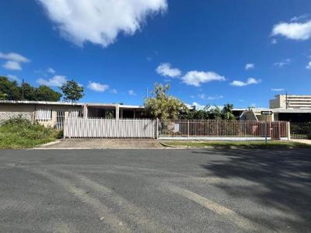 House for sale in San Juan