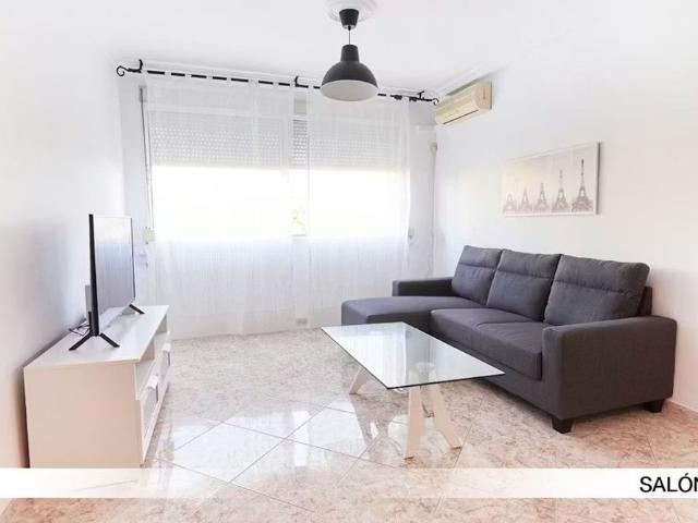 Apartamento en alquiler en Cerro-Amate, Sevilla