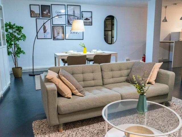 Apartamento en alquiler en Sevilla, Museo