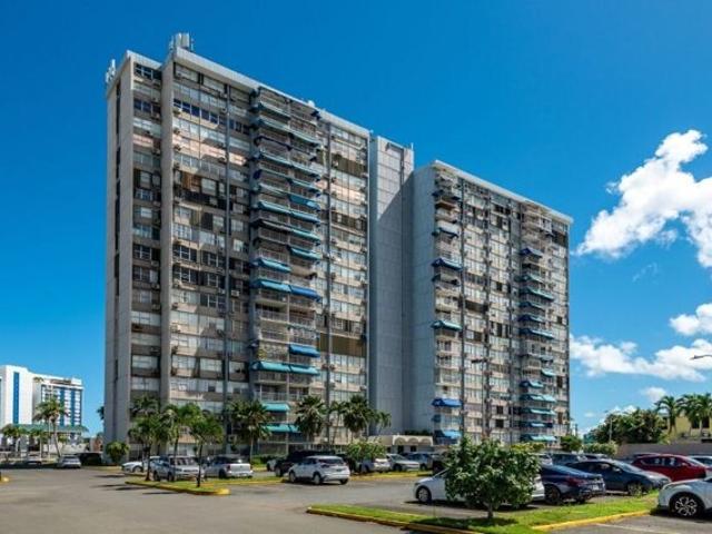 Condo for sale in Carolina, Richmond