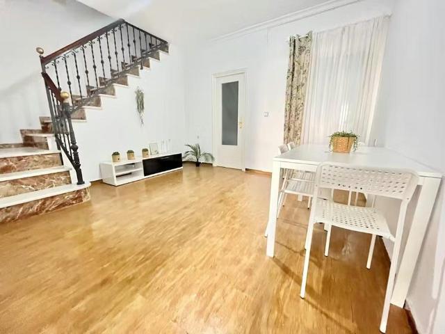 Casa en alquiler en Santiponce, Andalucía