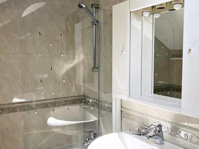 Casa en alquiler en Madrid, Piovera