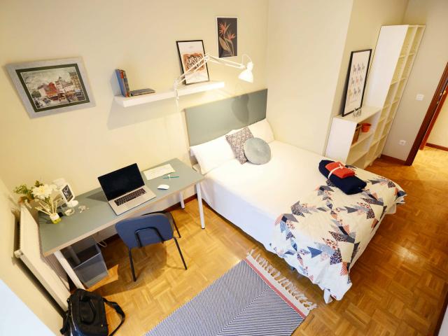 Habitación en alquiler en Ibaiondo, Bilbao