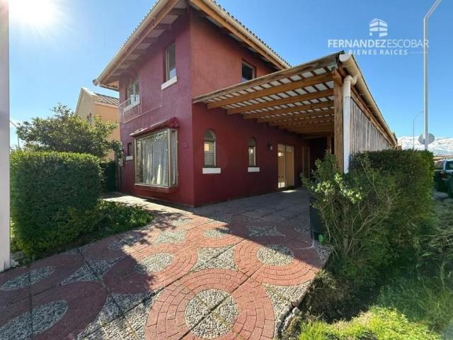 Casa en arriendo en Calle Larga, Valparaíso