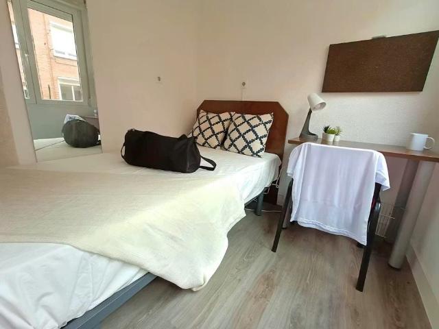 Apartamento en alquiler en Las Margaritas, Getafe