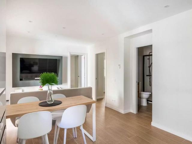 Apartamento en alquiler en Nervión, Sevilla