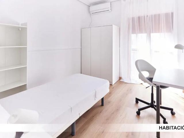 Apartamento en alquiler en Sevilla, Rochelambert