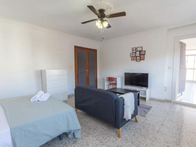 Apartamento en alquiler en Carretera de Cádiz, Málaga-Costa del Sol
