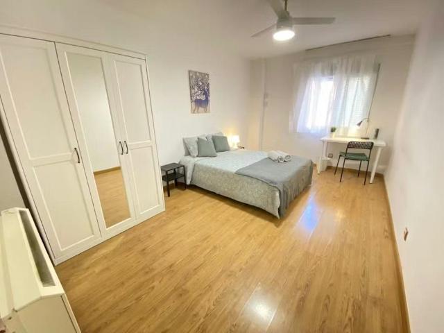 Casa en alquiler en Villa de Vallecas, Madrid