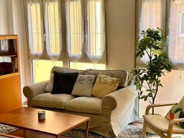 Apartamento en alquiler en Nervión, Sevilla
