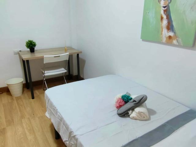 Habitación en alquiler en Oliveros, Almería