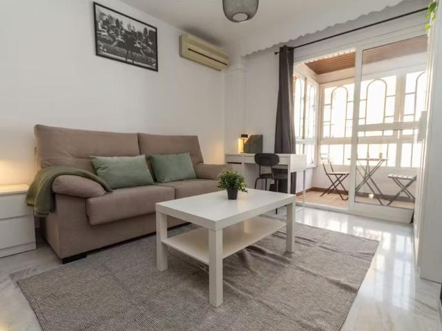 Apartamento en alquiler en Bailén-Miraflores, Málaga-Costa del Sol