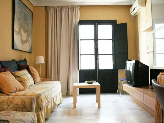 Apartamento en alquiler en Casco Antiguo, Sevilla