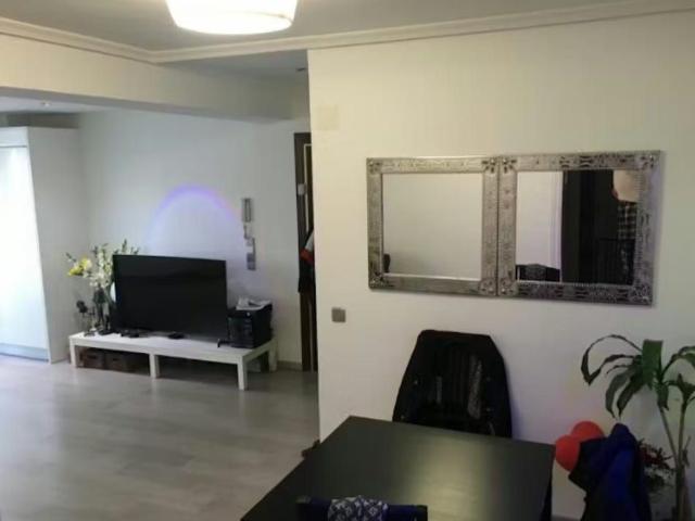 Apartamento en alquiler en Zarzaquemada, Leganés