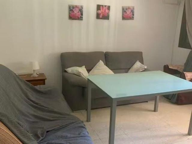 Apartamento en alquiler en Nervión, Sevilla