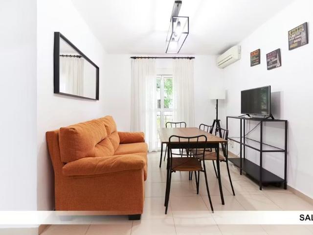 Apartamento en alquiler en Los Remedios, Sevilla